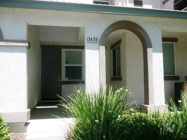 2409 Las Palomas Loop
