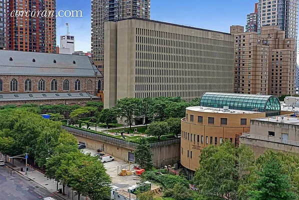 Sold by Corcoran | media 10