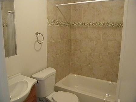 4th image of 2341 N Park Ave APT 1
