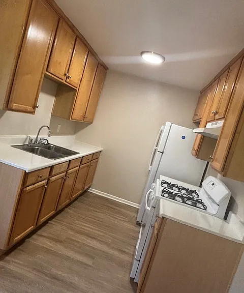 116 Palm Ave #9 — Photo 3