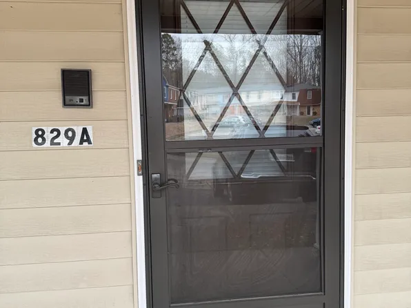 829 Springfield Rd #A, Danville, VA 24540