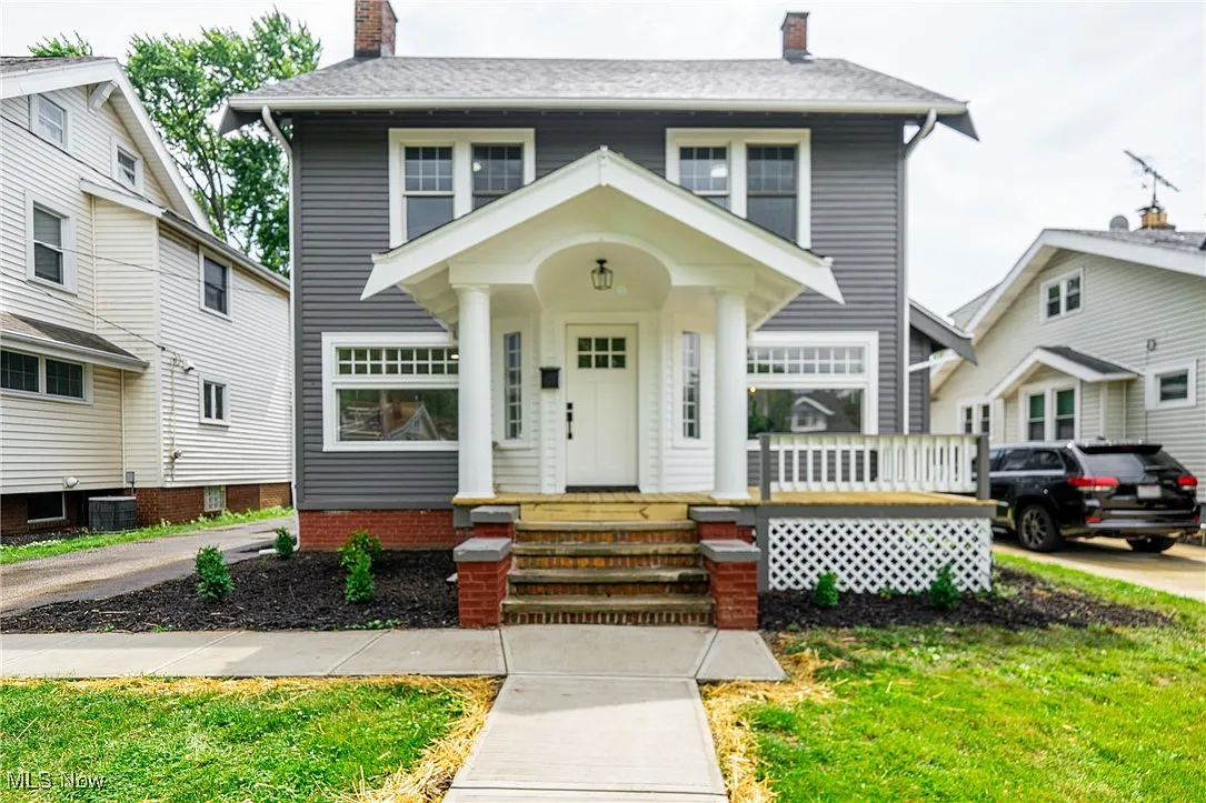 3630 W Park Rd photo 1