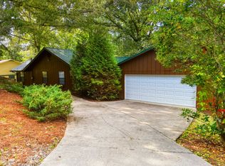 3238 Devault Rd, Louisville, TN 37777