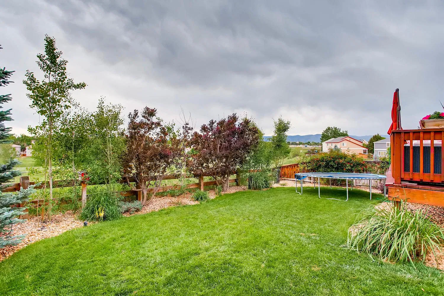 1202 Riddlewood Rd — Photo 3