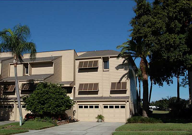 1st image of 13942 Lake Point Dr