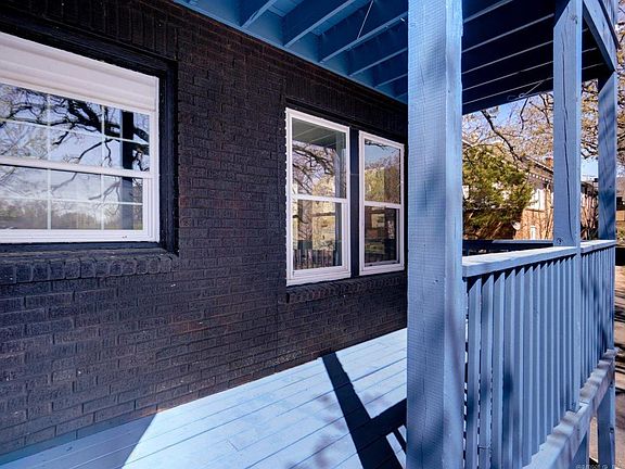 4th image of 3409 W Markham St