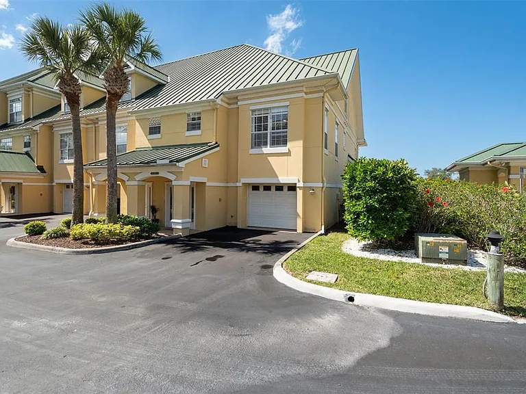 6420 Sunset Bay Cir — Photo 2