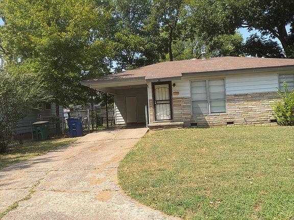 2nd image of 613 Ellen Dr