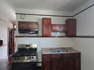 8452 S Burnham Ave #2, Chicago, IL 60617