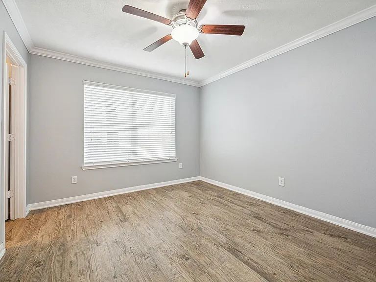 835 Heights — Photo 21