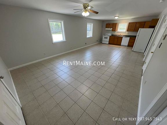 5th image of 1835 Hammond St #1