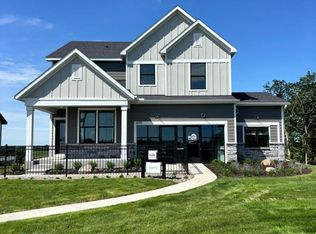 3762 Holbrook Dr, Waconia, MN 55387