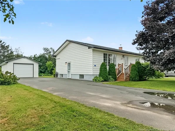 11 Charles, Rogersville, NB E4Y 2E3