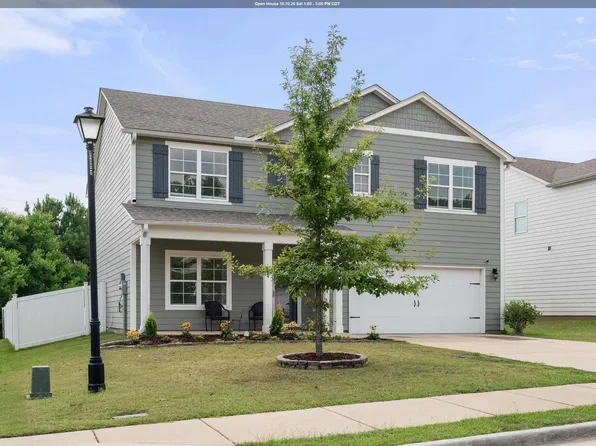1056 Flyway View Ln, Alabaster, AL 35007