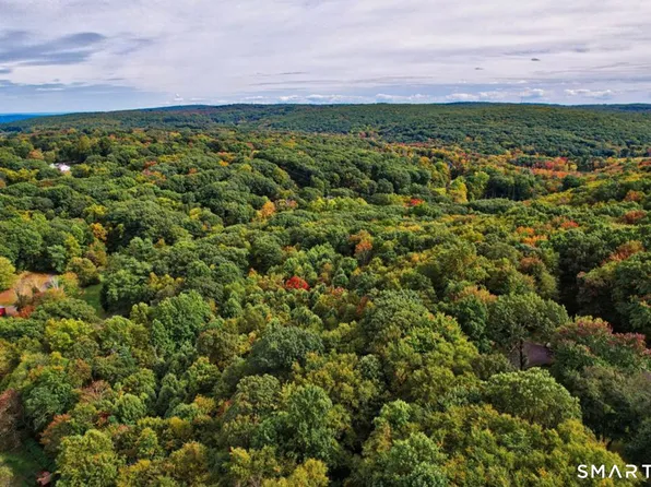 (undisclosed Address), Terryville, CT 06786