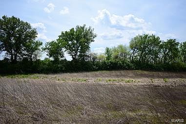3rd image of 5041 N State Route 157