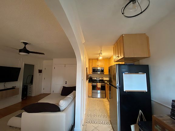 2nd image of 1365 N Corona St APT 13