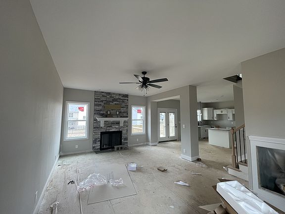 4th image of 857 Burley Barn Rd