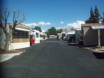 2nd image of 27 Katy Ln