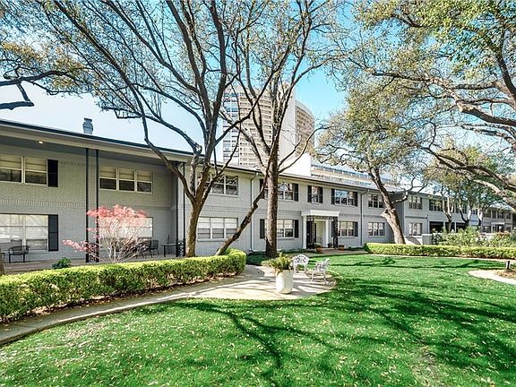 2nd image of 6230 Bandera Ave #6230C