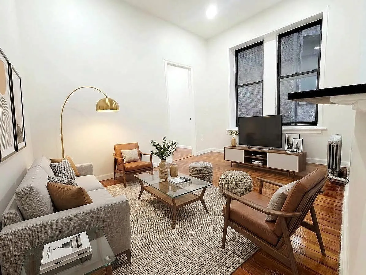 342 East 15th Street — Photo 1