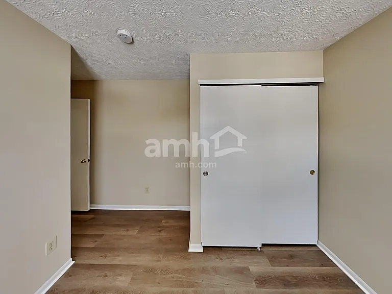 5798 Sharets Dr — Photo 13