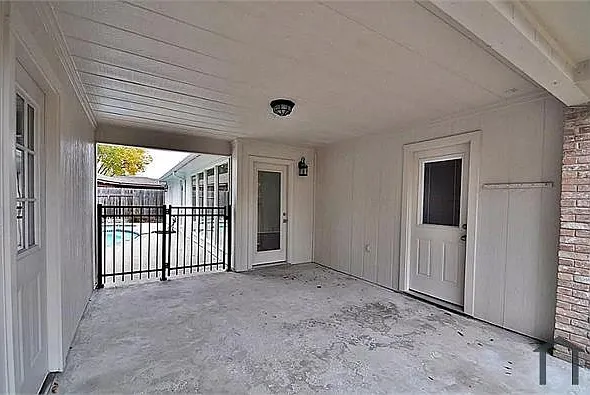 10030 Windriver Dr — Photo 12