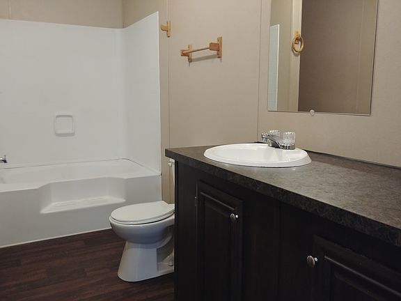 4th image of 5225 Jack Pine Dr