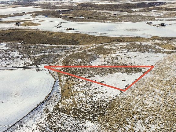 2nd image of 2075 Moose Path Way