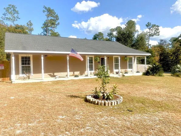 2861 Stapleton Dr, Donalsonville, GA 39845