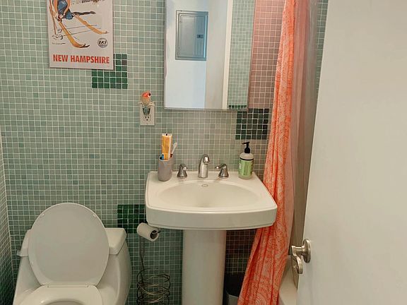 4th image of 1045 N Clarkson St APT 308