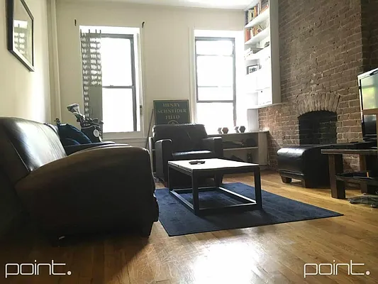 Rented by Point NYC | media 21