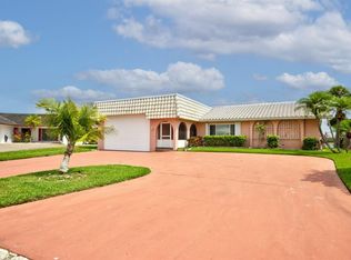 4956 Southshore Dr, New Pt Richey, FL 34652