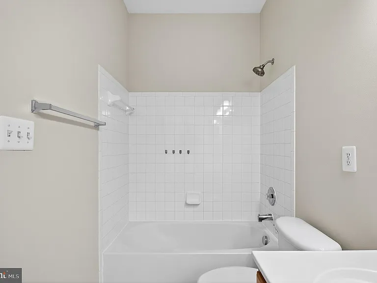 42071 Pepperbush Pl — Photo 37