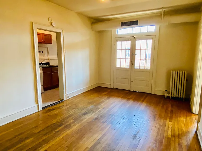 1128 W. Grace St.* — Photo 101