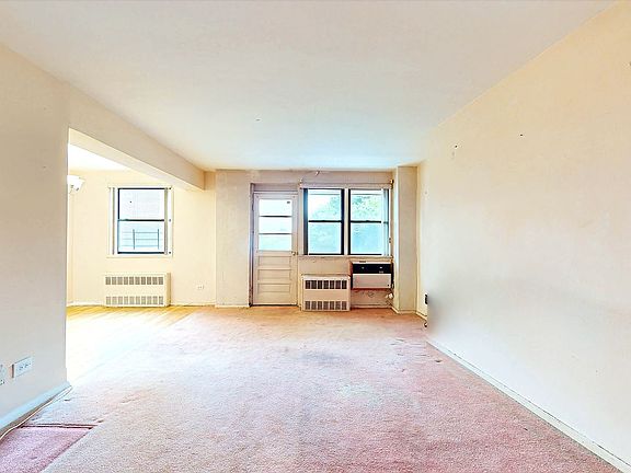 5th image of 8420 153rd Ave APT 4C