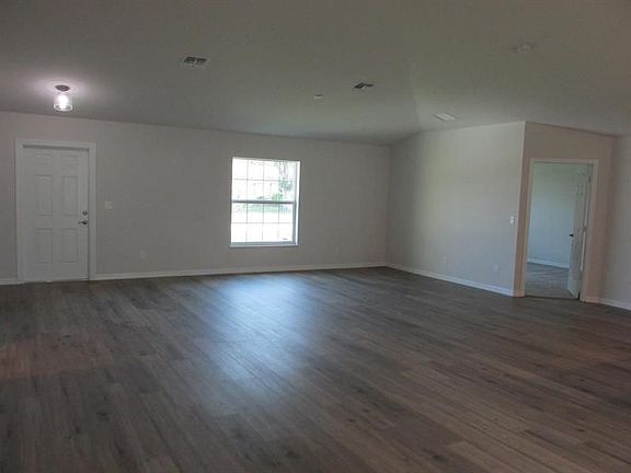 3rd image of 1726 SE Minorca Ave