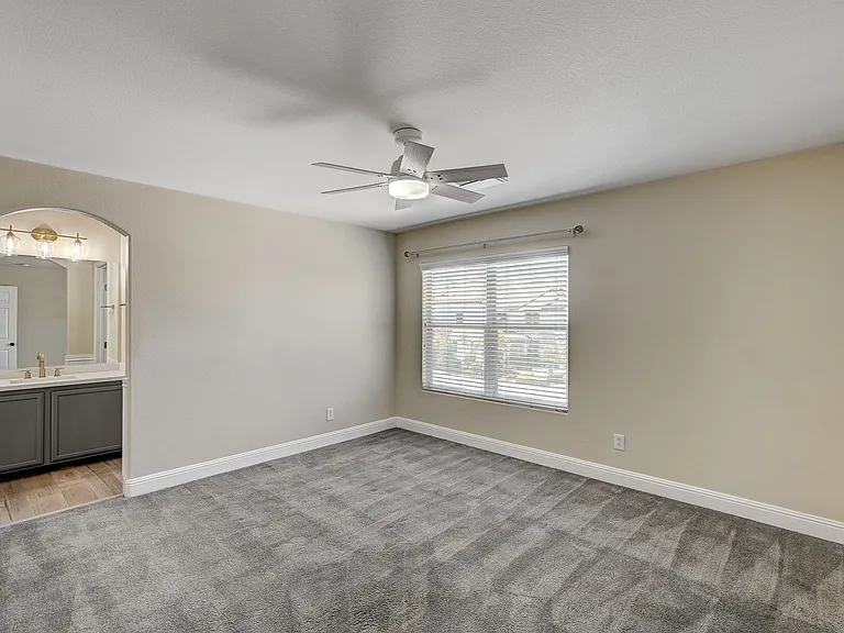 9610 Hawk Cliff Ave57_06012026