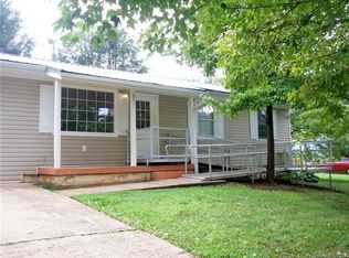 71 Loeb Dr, Brevard, NC 28712