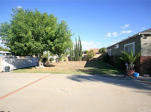 5th image of 19260 Tranbarger St