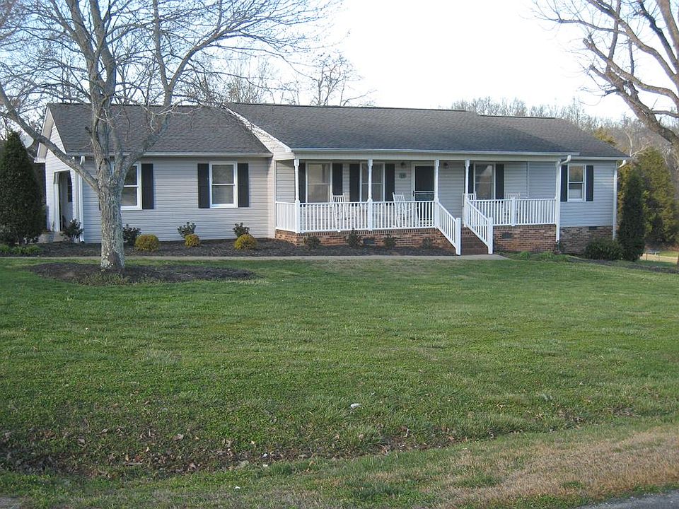 1st image of 131 Beaver Creek Dr