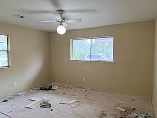 3rd image of 7118 Redding Rd