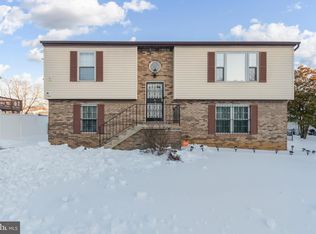 2908 Plaza Dr, District Heights, MD 20747