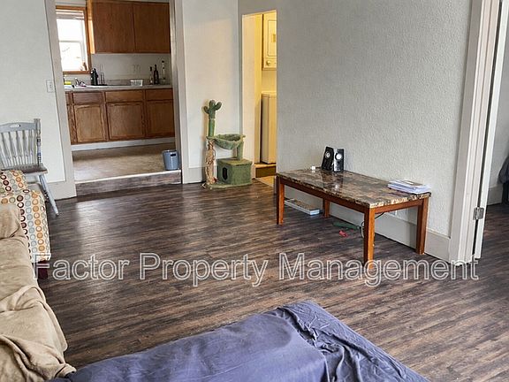 4th image of 103 Locust St #1