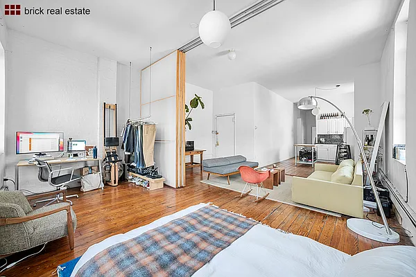 Rented by Brick Real Estate | media 11