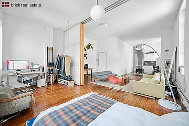 Rented by Brick Real Estate