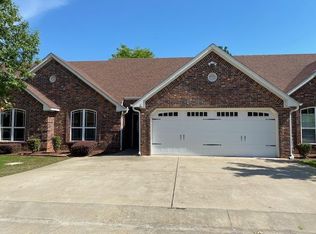 105 Falcon Way, Longview, TX 75605