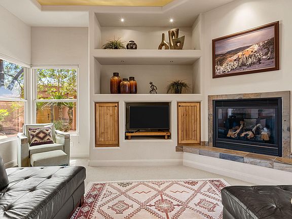 2nd image of 2590 Pioneer Pkwy #4D