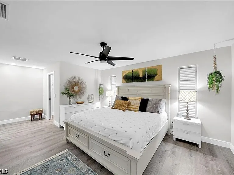1138 Lucerne Ave #1 — Photo 13
