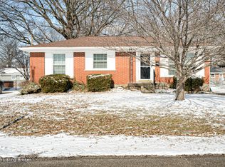 1608 Westmoorland Way, Lyndon, KY 40242